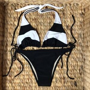 Brazilian Wear Size Large Black and White Striped Bikini Set. New No Tags